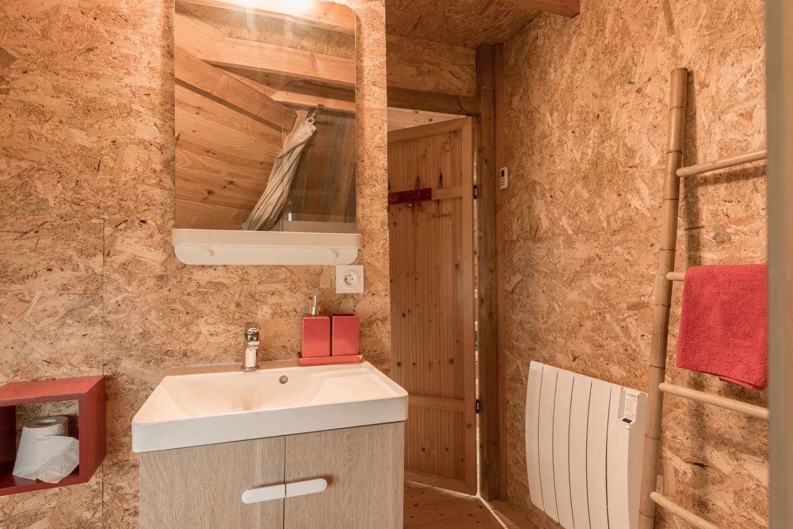 Hostal Kota Morannes sur Sarthe-Daumeray Exterior foto